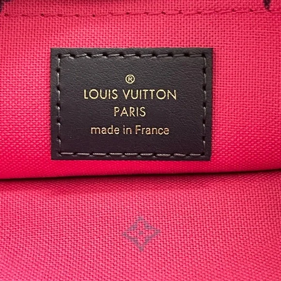 Louis Vuitton Midnight Neverfull Pouch Wristlet - Picture 5 of 15